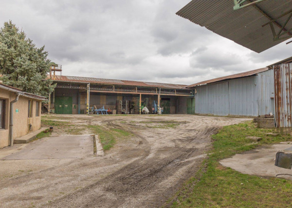 ZNÍŽENÁ CENA! Podnik. areál (0,6 ha) Moldava nad Bodvou