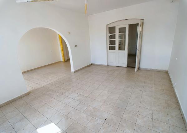 Polyfunkčný objekt blízko centra mesta Sp. Nová Ves