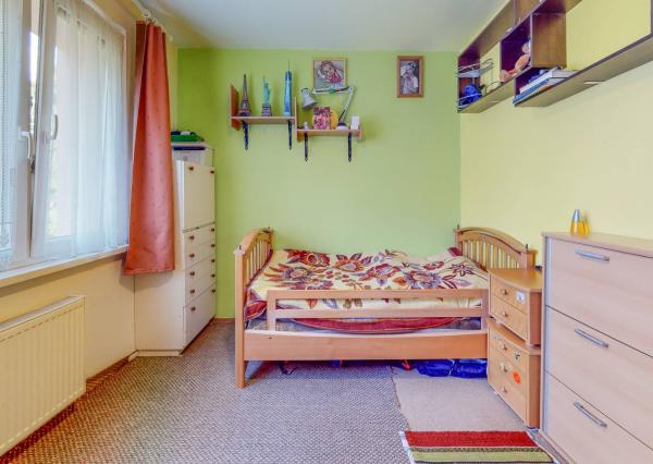 Byt 2+1 s loggiou (54 m2), sídl. Západ I. SNV