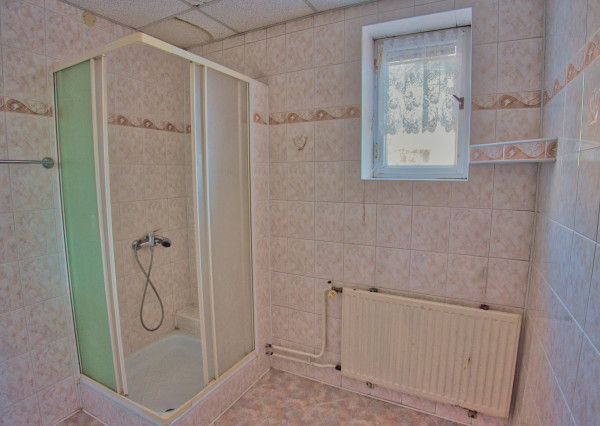 Rodinný dom s veľkým pozemkom v Spišských Vlachoch