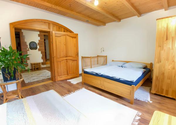 RD s penziónom v rekreačnej oblasti Hnilčík SKI Mraznica