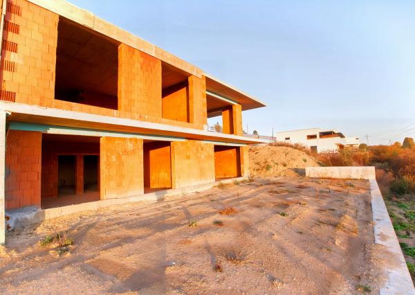 Novostavba 4+1 (179 m2) s garážou a terasou, Blaumont SNV