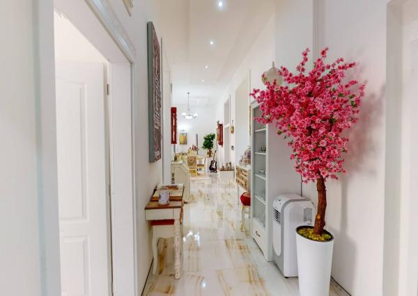 Novostavba 4+1 (108 m2) s balkónom, centrum Košice