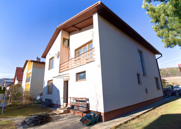 Rodinný dom na pokojnom slnečnom mieste, Spišský Štiavnik