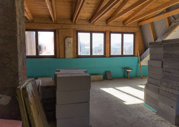 Rozostavaný 3+1 (107 m2) centrum Spišská Nová Ves