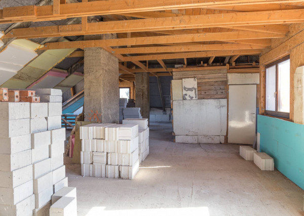 Rozostavaný 3+1 (107 m2) centrum Spišská Nová Ves