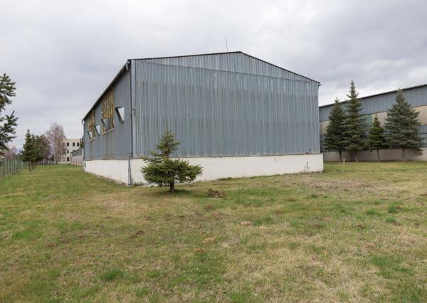 ZNÍŽENÁ CENA! Podnikateľský areál (3,3 ha) neďaleko Košíc
