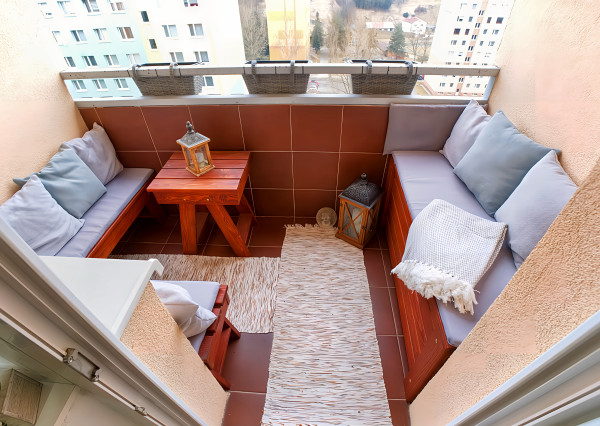 VEĽKÝ BYT 3+1 (75 m2) loggia, sídl. Západ Levoča