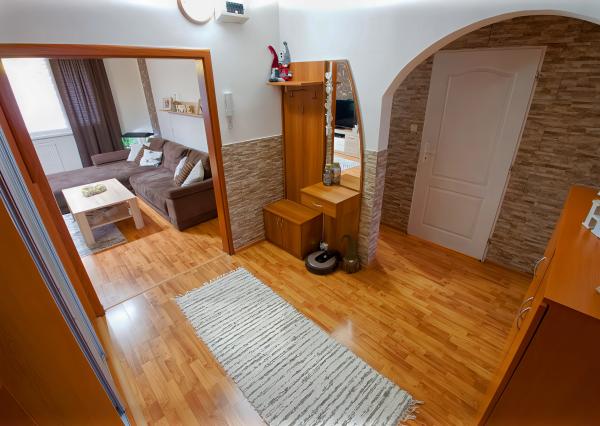 VEĽKÝ BYT 3+1 (75 m2) loggia, sídl. Západ Levoča