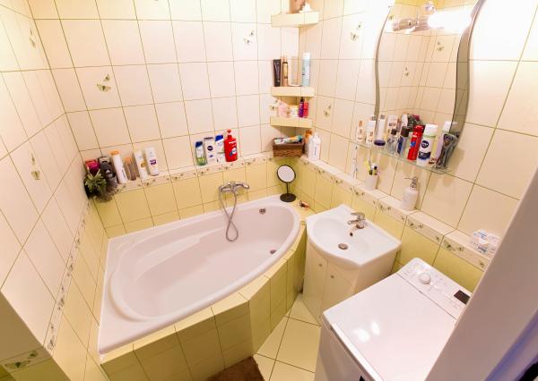 VEĽKÝ BYT 3+1 (75 m2) loggia, sídl. Západ Levoča