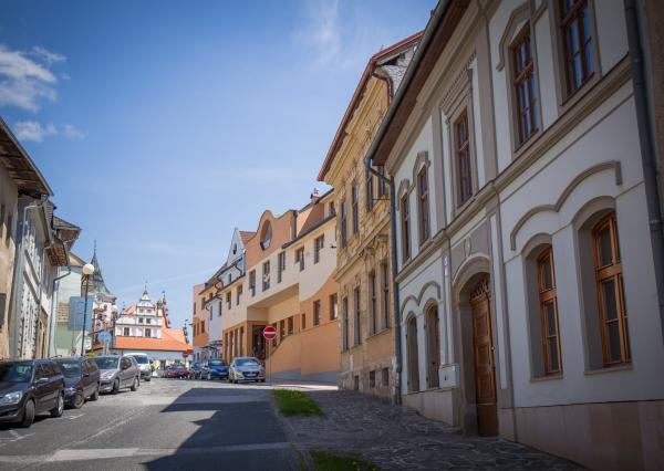 REZERVOVANÝ! Polyfunkčný meštiansky dom, centrum Levoča