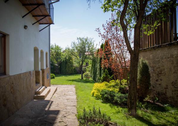 REZERVOVANÝ! Polyfunkčný meštiansky dom, centrum Levoča