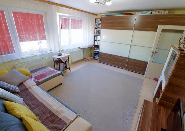 Byt 3+1 (72 m2) loggia, záhrada, garáž Štrba Vysoké Tatry