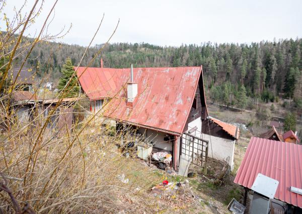 REZERVOVANÉ - Pozemok s chatkou - Chatová oblasť Čarda - Krompachy