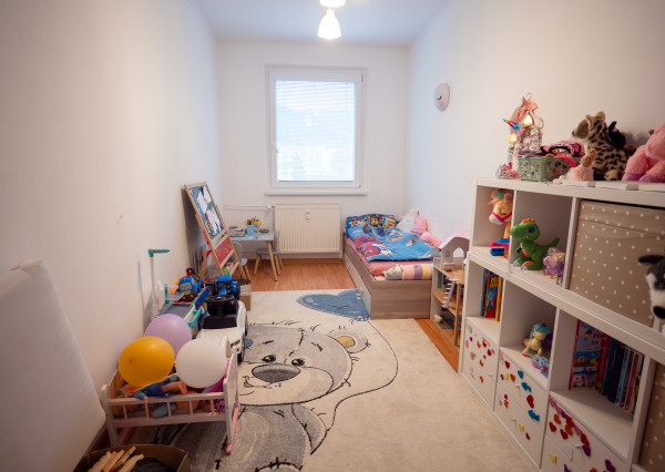 Predaj 4-izbový byt Krompachy -  Lorencová ulica