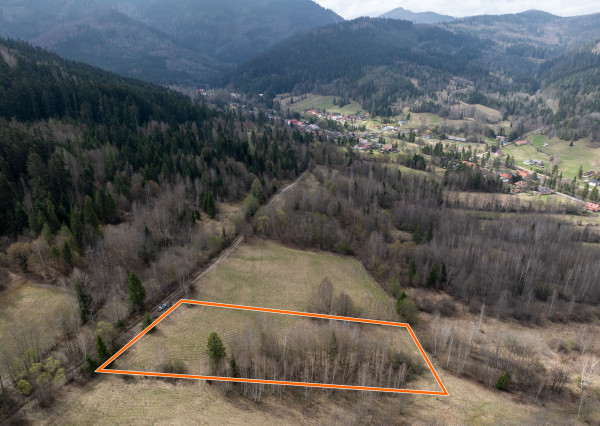 Pozemok v obci Stará Voda (GL) - 4870m2 - extravilán obce