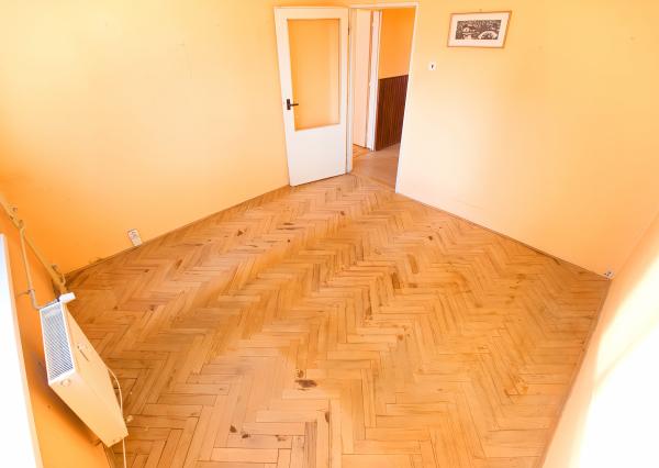 Byt 3+1 (71 m2) s loggiou, ul. Dubová Sp. Nová Ves