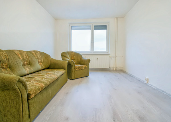 Byt 3+1 (65 m2) ul. Komenského sídl. Mier Sp. Nová Ves