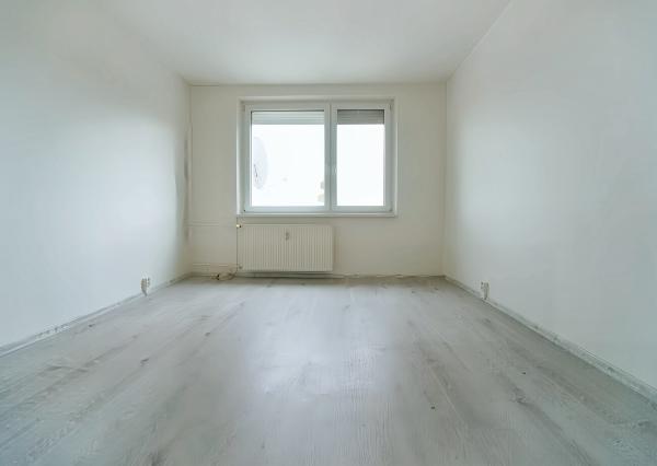 Byt 3+1 (65 m2) ul. Komenského sídl. Mier Sp. Nová Ves