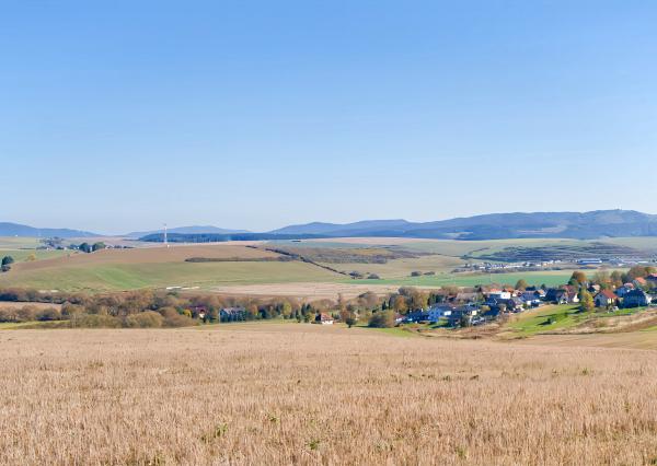 Pozemok na záhradu, potenciálne stavebný (374 m2) Lieskovany