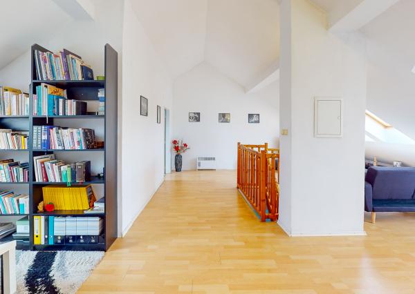 REZERVOVANÝ Veľký mezonet 4+1 (199 m2) s loggiou centrum Sp. Nová Ves