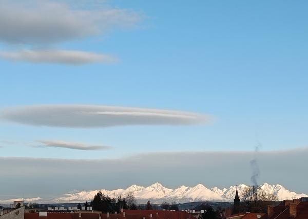 REZERVOVANÝ Veľký mezonet 4+1 (199 m2) s loggiou centrum Sp. Nová Ves