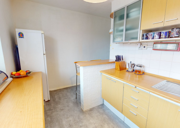 REZERVOVANÝ Veľký mezonet 4+1 (199 m2) s loggiou centrum Sp. Nová Ves