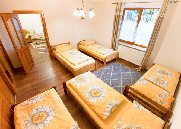 RD s penziónom v rekreačnej oblasti Hnilčík SKI Mraznica