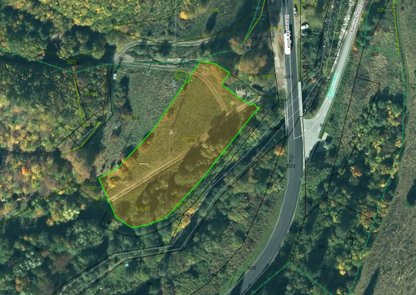 Veľký pozemok 3926 m2 v Krompachy -  Banícka štvrť