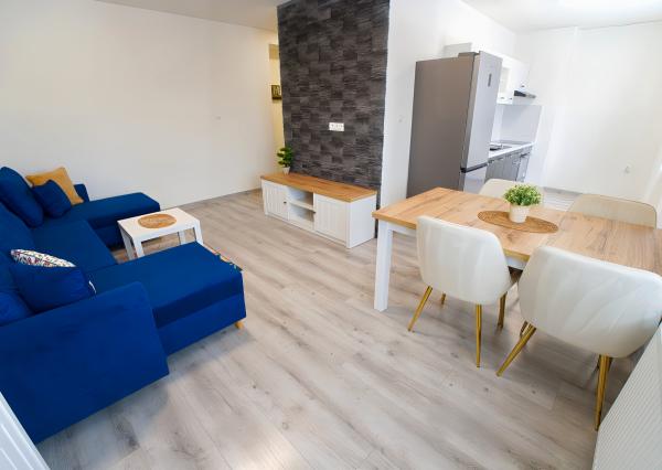 PRENÁJOM! Byt 2+1 (54 m2) centrum, Spišská Nová Ves