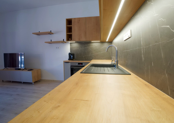 Byt NOVOSTAVBA 2+1 (70 m2) terasa, státie Sp. Nová Ves