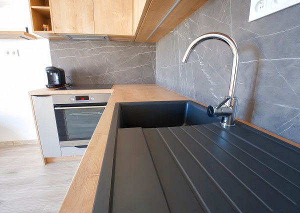 Byt NOVOSTAVBA 2+1 (70 m2) terasa, státie Sp. Nová Ves