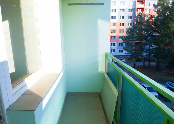 Byt 3+1 (71 m2) s loggiou, ul. Dubová Sp. Nová Ves