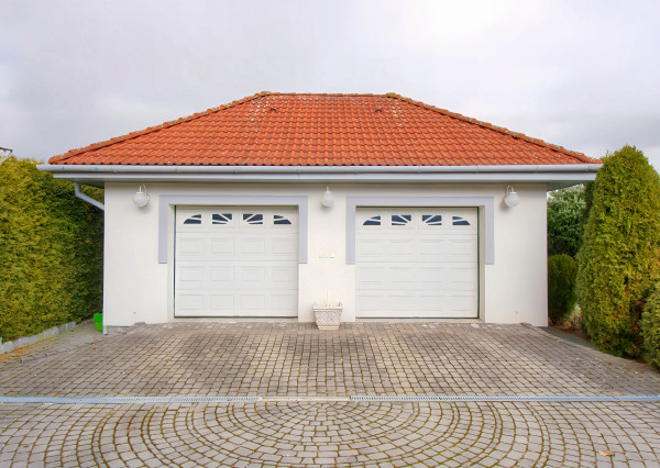 Rodinný dom s krásnou záhradou (922 m2) Markušovce pri SNV