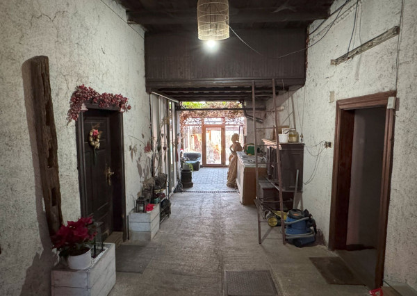 Meštiansky dom s veľkým pozemkom (1 546 m2) v centre Levoče