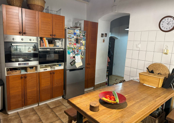 Meštiansky dom s veľkým pozemkom (1 546 m2) v centre Levoče