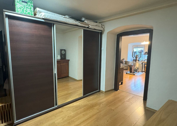 Meštiansky dom s veľkým pozemkom (1 546 m2) v centre Levoče