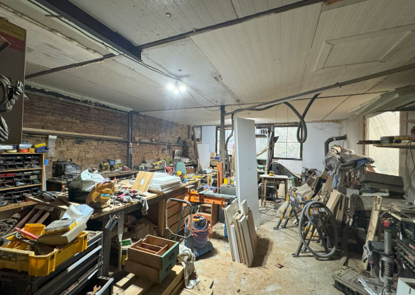 Meštiansky dom s veľkým pozemkom (1 546 m2) v centre Levoče