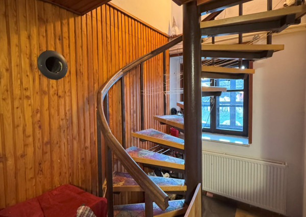 Meštiansky dom s veľkým pozemkom (1 546 m2) v centre Levoče