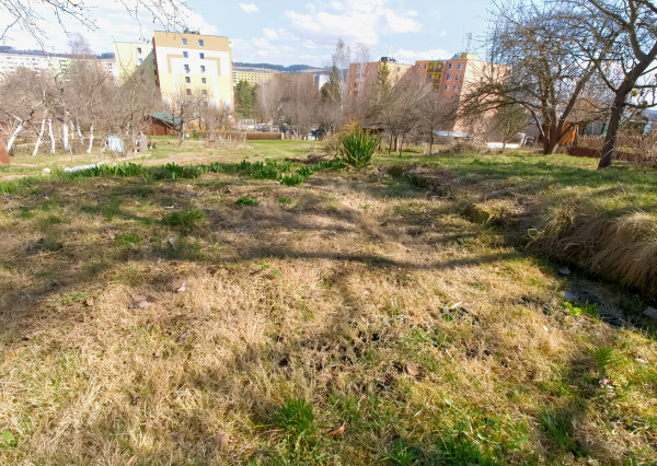 Záhrada s chatkou (363 m2) sídl. Mier Spišská Nová Ves