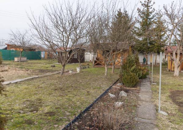 Záhrada (266 m2) s chatkou, Spišská Nová Ves