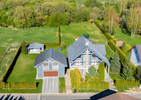 Multifunkčný chalet s veľkým pozemkom (1656 m2) Veľká Lomnica