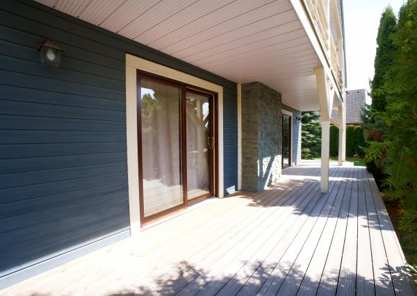 Multifunkčný chalet s veľkým pozemkom (1656 m2) Veľká Lomnica