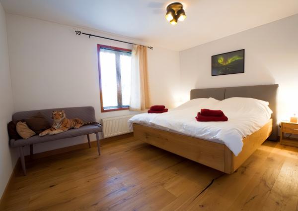 Multifunkčný chalet s veľkým pozemkom (1656 m2) Veľká Lomnica