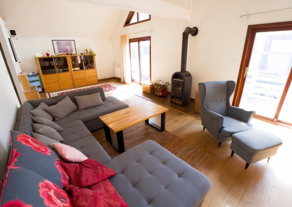 Multifunkčný chalet s veľkým pozemkom (1656 m2) Veľká Lomnica