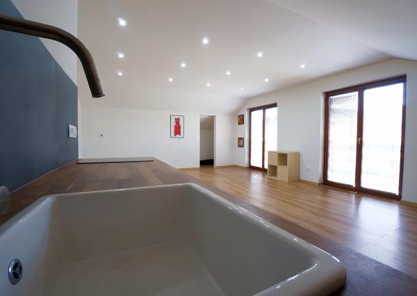 Multifunkčný chalet s veľkým pozemkom (1656 m2) Veľká Lomnica