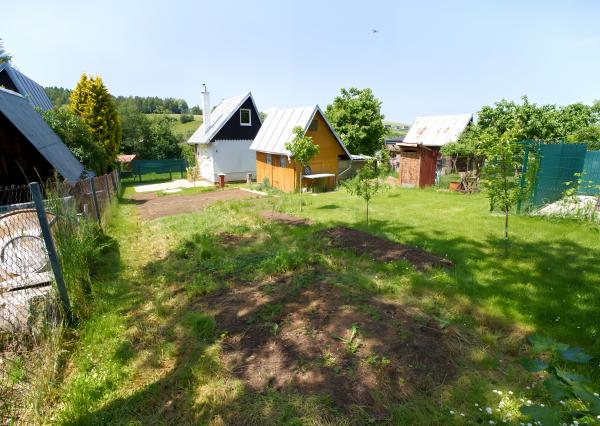 Záhrada s chatou (365 m2) Ferčekovce Spišská Nová Ves