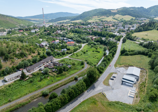 SKLADOVÝ, výrobno-obchodný areál na PRENÁJOM - Krompachy