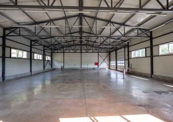 SKLADOVÝ, výrobno-obchodný areál na PRENÁJOM - Krompachy