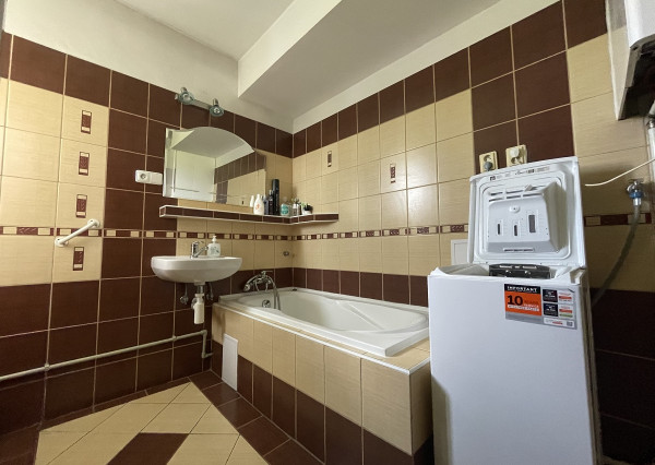 Tehlový byt 3+1 (124,5m) so záhradou a garážou, Markušovce